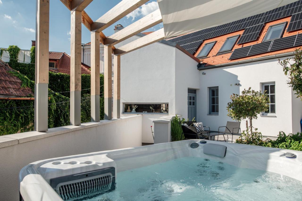 Aparthotel Loftlakasom**** Veszprém Exterior foto